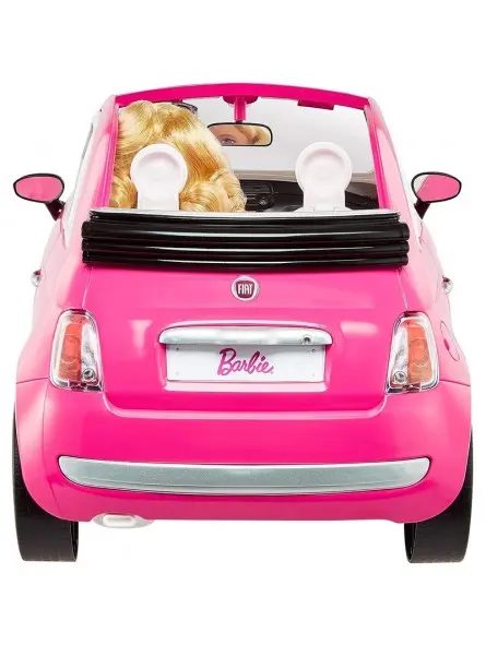 Poupée Barbie avec Fiat 500