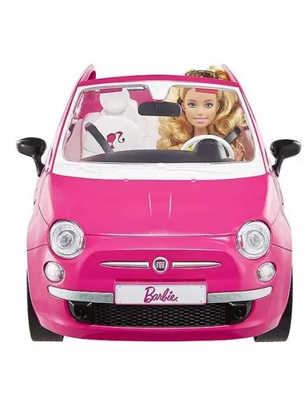 Barbie-Puppe mit Fiat 500