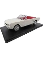 Ford Mustang Decappotabile 1965 Scala 1/24