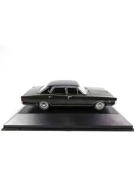 Ford Fairlane LTD V8 1969 Scala 1/43